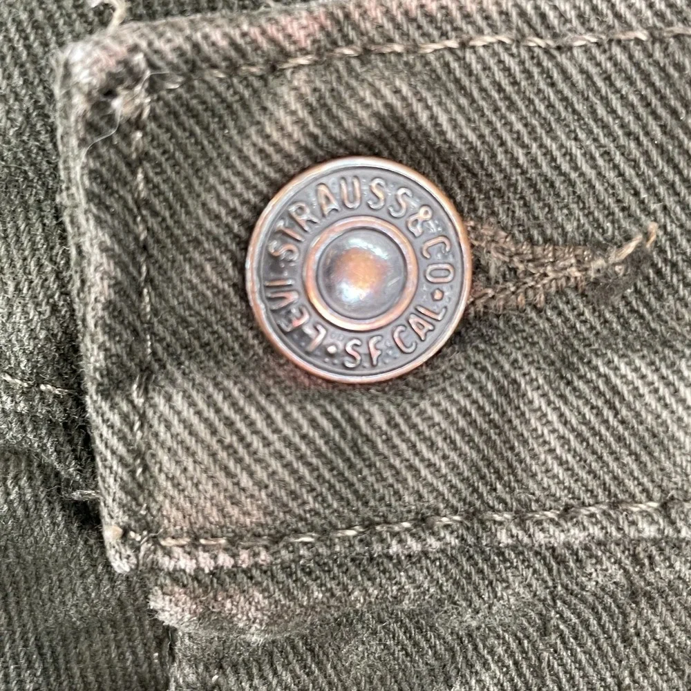 Vintage Levi's 560 Jeans 29x28* Army Green Loose Baggy‎ Taper Retro 90s Made USA